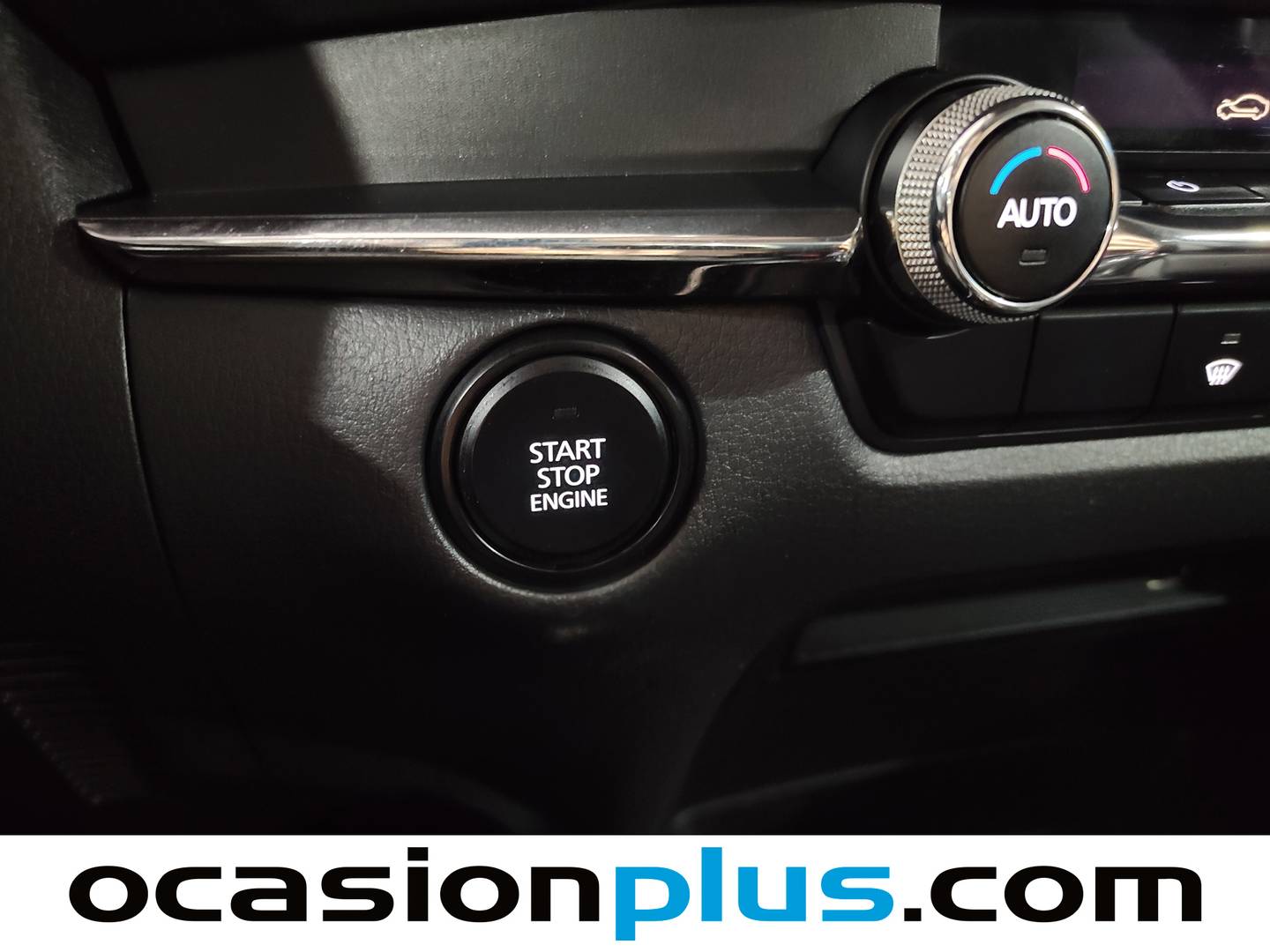 Mazda CX-30 Mazda CX-30 2.0 Skyactiv-X Evolution 2WD AT (180 CV) automático