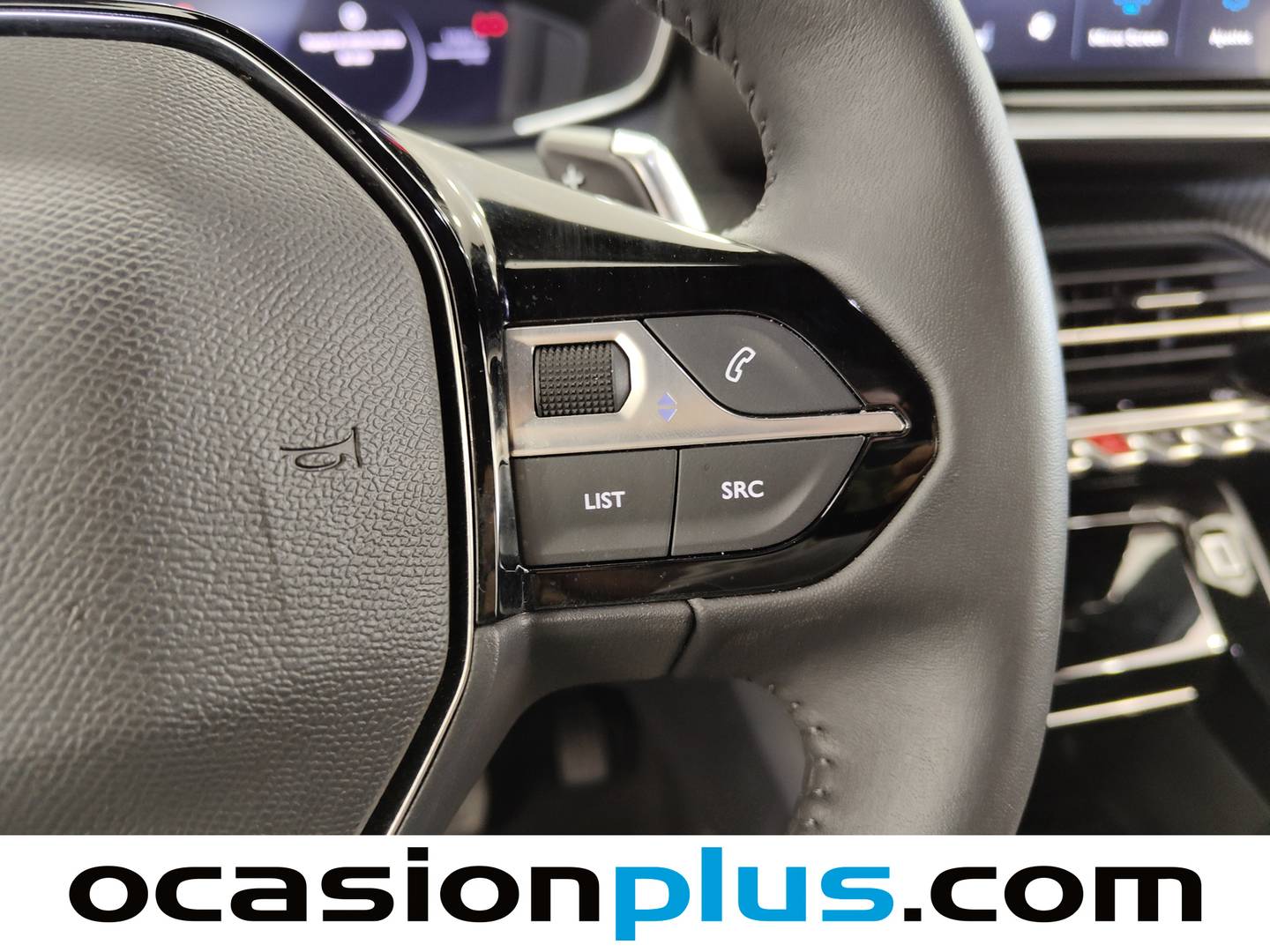 Foto Peugeot 2008 Peugeot 2008 Allure Hybrid eDCS6 (136 CV)