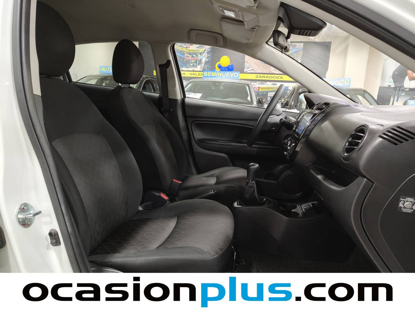 Foto Mitsubishi Space Star Mitsubishi Space Star 120 MPI Motion (71 CV)