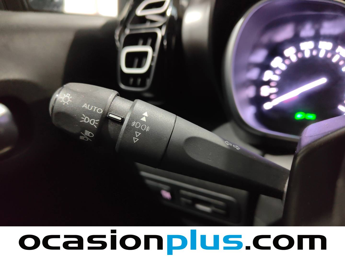 Foto Citroën C3 Aircross Citroen C3 Aircross PureTech 130 Shine Pack EAT6 (131 CV)