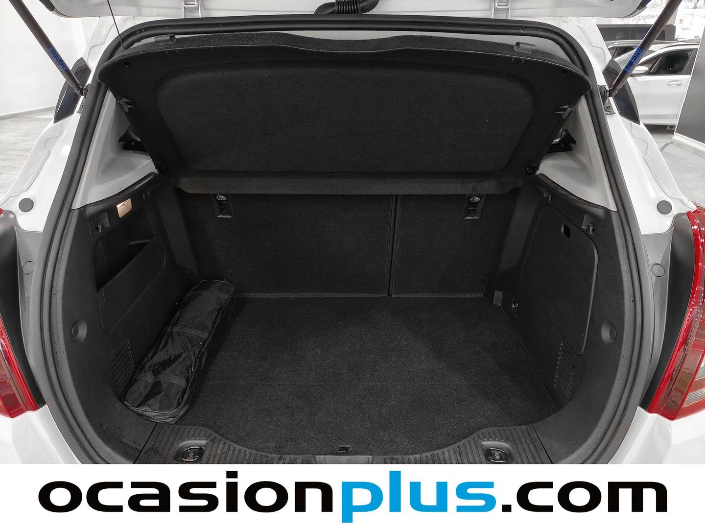 Fotos maletero Opel Mokka X Opel Mokka X 1.4 Turbo Innovation 4X2 Auto (140 CV)