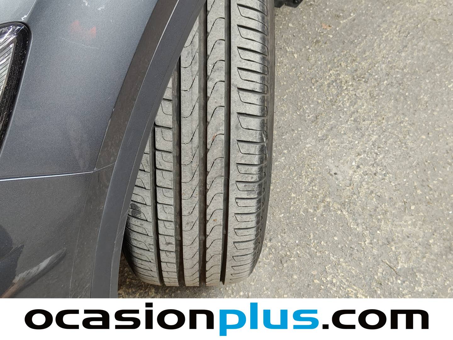 Foto Volkswagen T-Roc Volkswagen T-Roc Advance 1.0 TSI (115 CV)