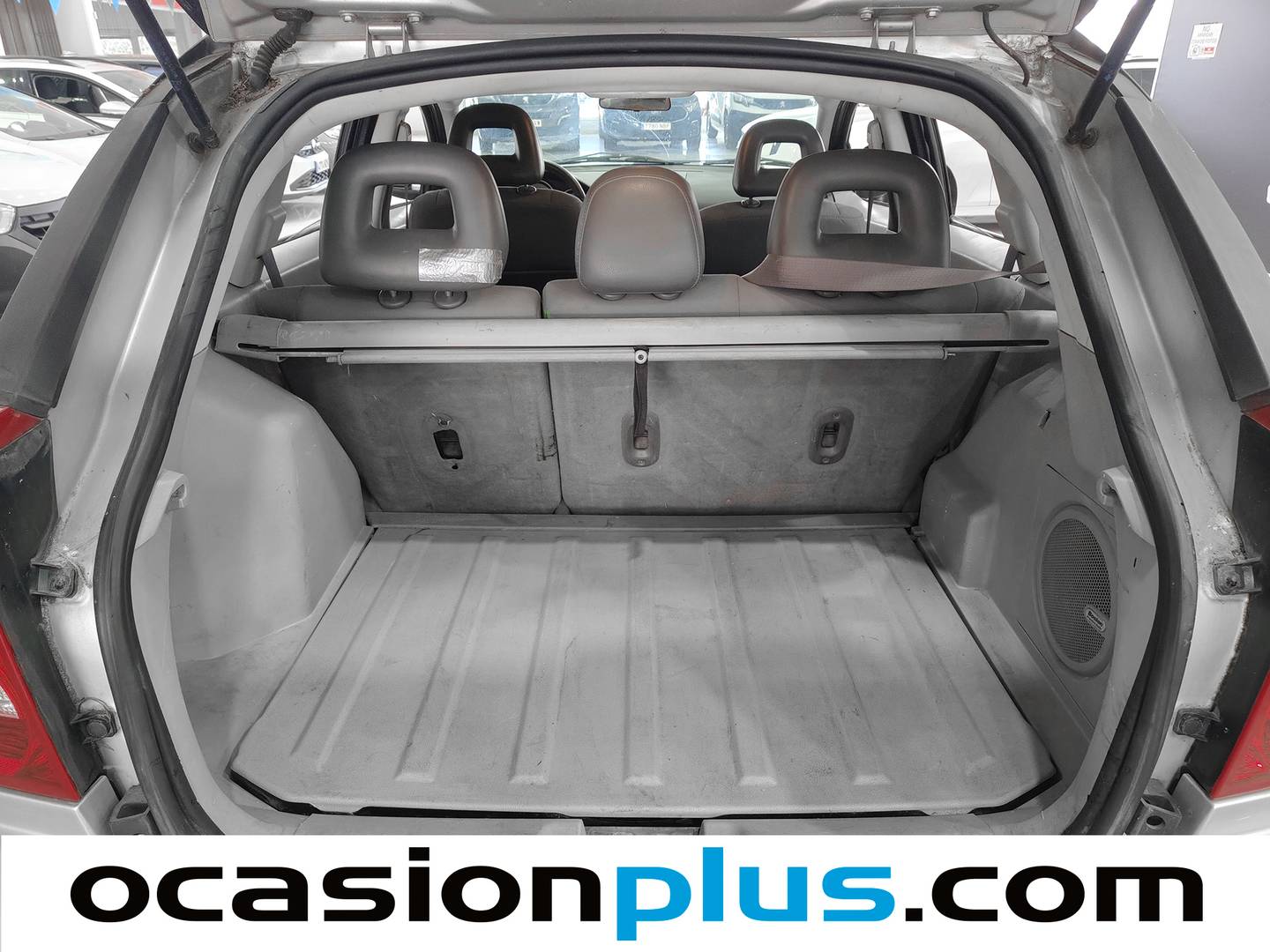 Fotos maletero Dodge Caliber Dodge Caliber 2.0 CRD SXT Sport (140 CV)