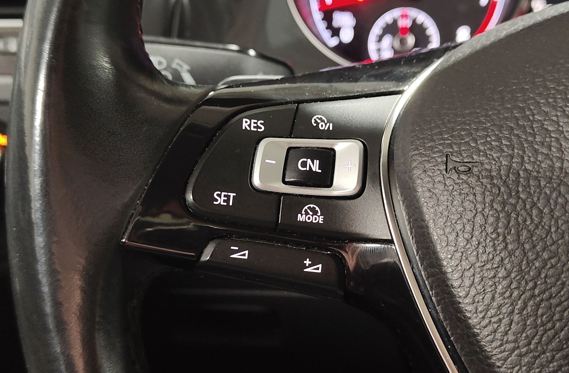 Volkswagen Golf Variant Advance 1.4 TSI DSG - foto 32