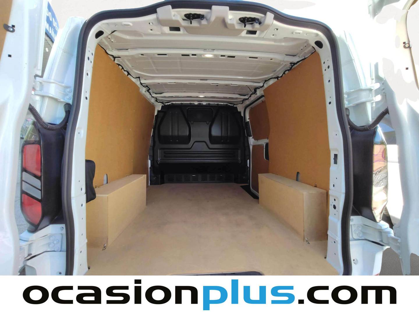 Foto asientos traseros Ford Transit Custom Ford Transit Custom Furgon 2.0 Ecoblue 280 L1 Trend (136 CV)