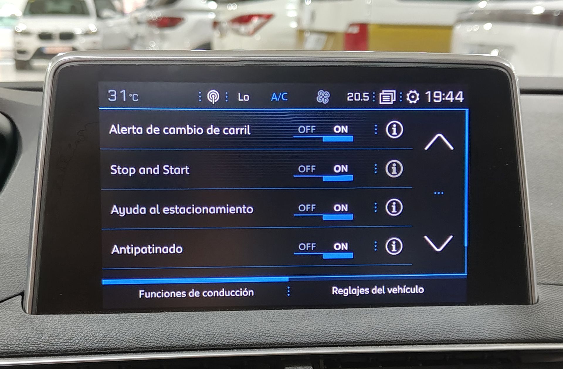 Peugeot 5008 PureTech 130 Allure 7 plazas - foto 12