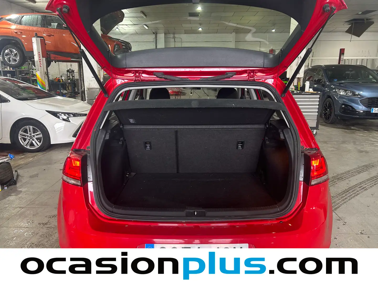 Foto Volkswagen Golf Volkswagen Golf Business & Navi 1.6 TDI BMT  (105 CV)