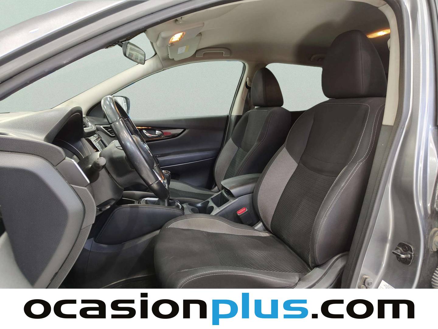 Foto asientos delanteros Nissan QASHQAI Nissan Qashqai DIG-T 140 Acenta 4x2 (140 CV)
