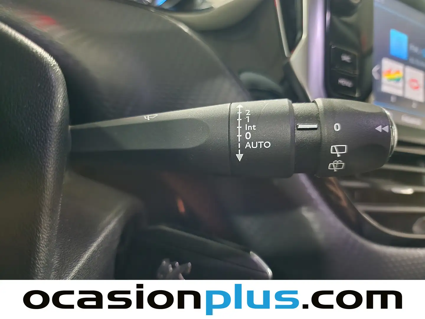 Foto Peugeot 2008 Peugeot 2008 PureTech 130 S&S Allure (130 CV)