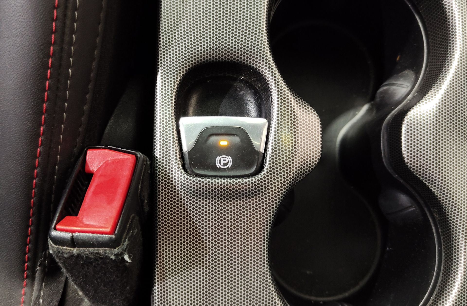 Fiat 500X 1.6 MultiJet Sport - foto 31
