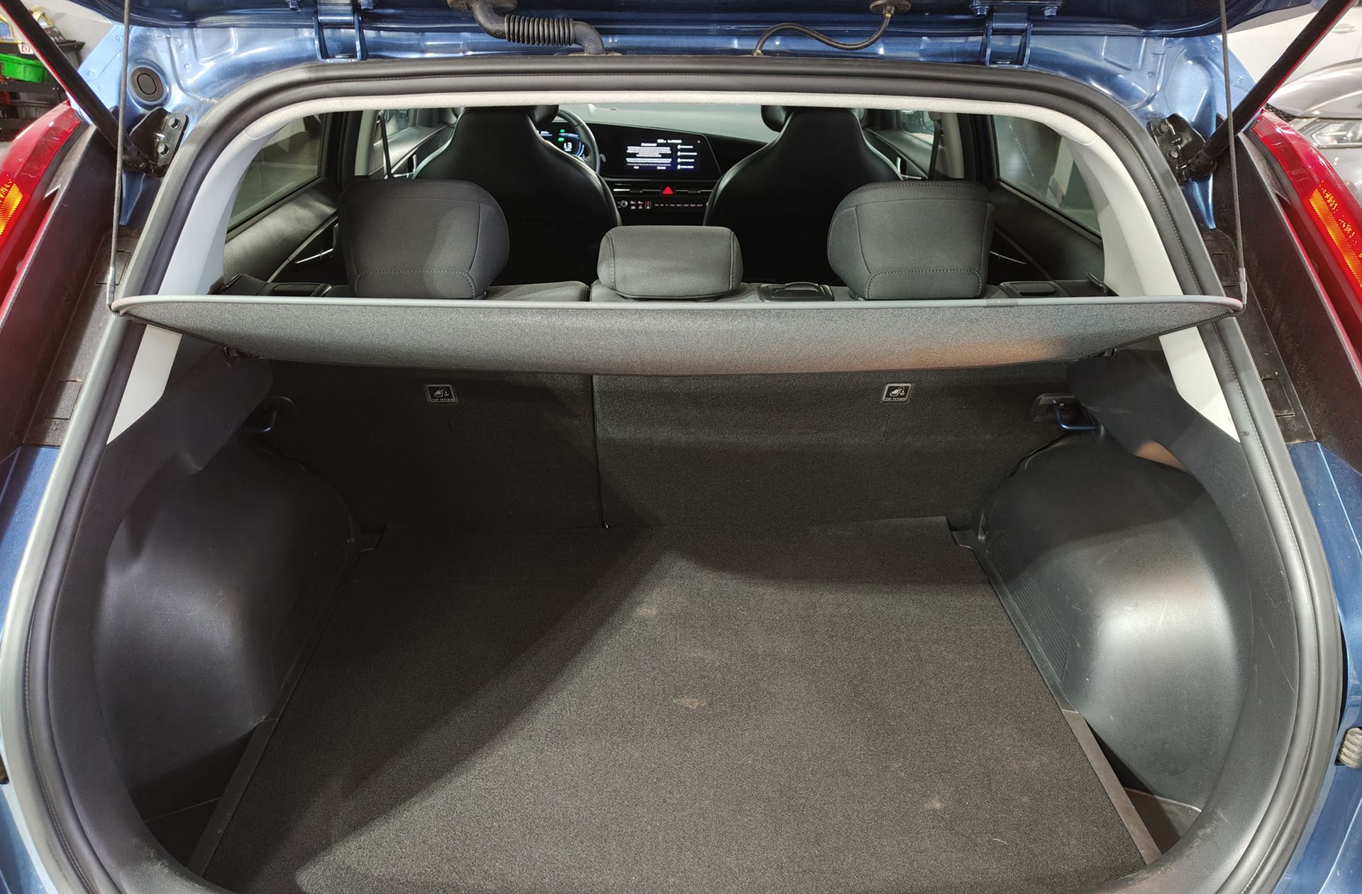 Kia Niro 1.6 GDi HEV Concept - foto 15