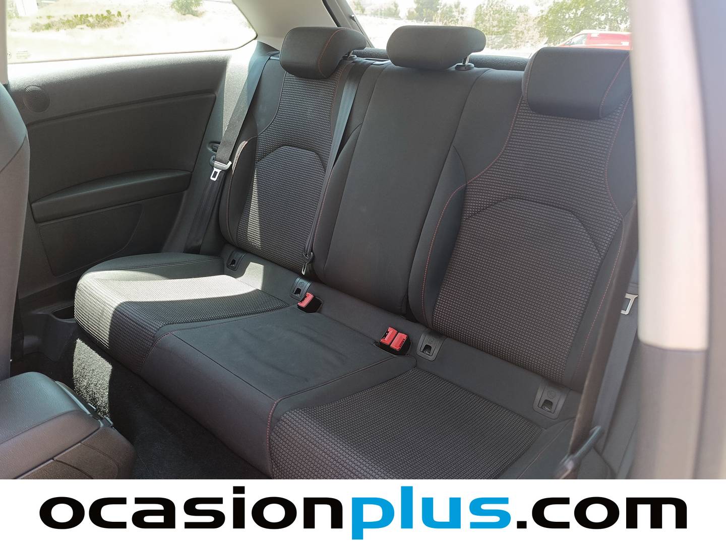 Foto asientos traseros Seat León Seat León 1.4 TSI S&S FR Plus (125 CV)