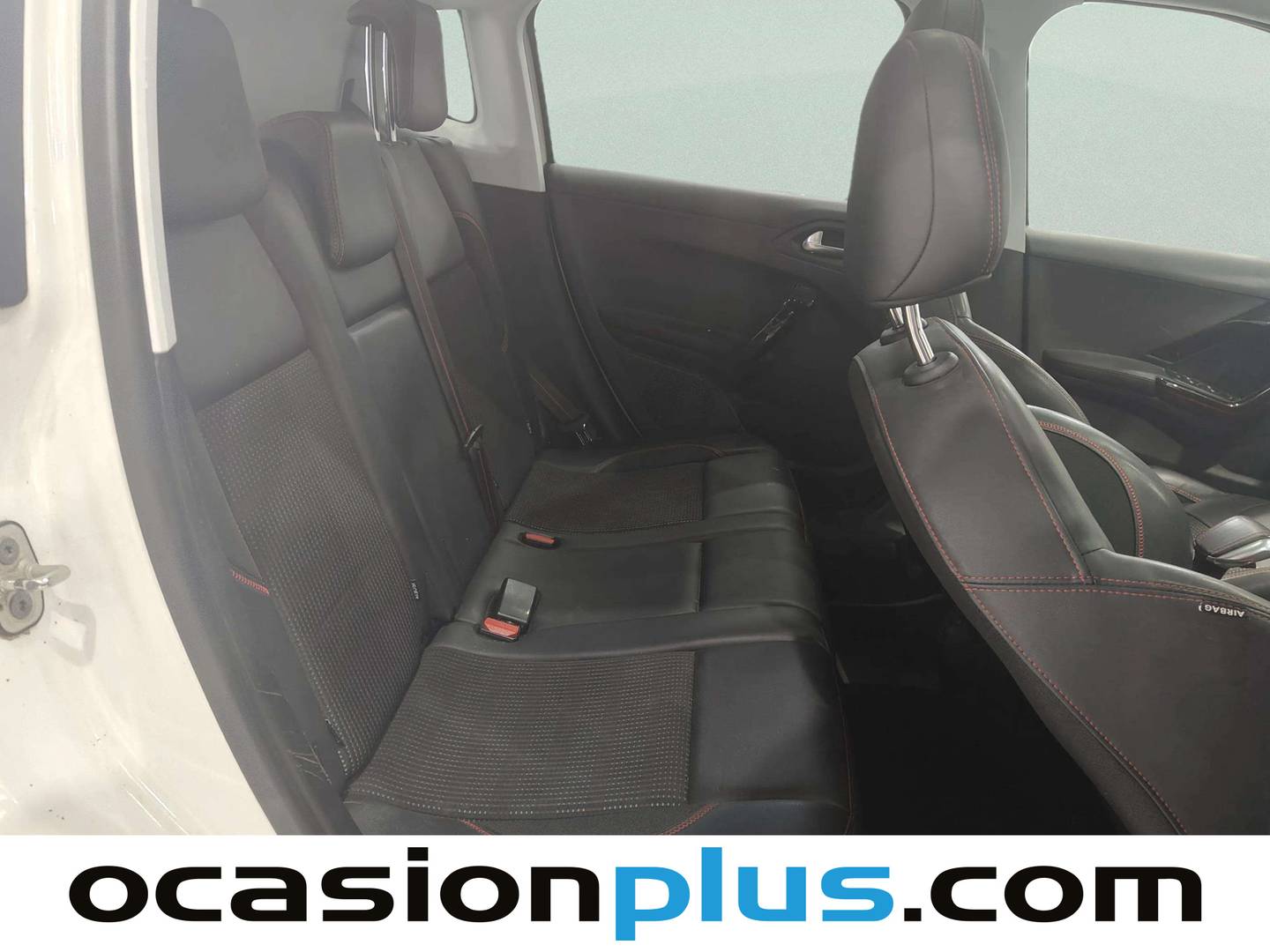 Peugeot 2008 Peugeot 2008 PureTech 130 S&S GT Line (130 CV) gasolina