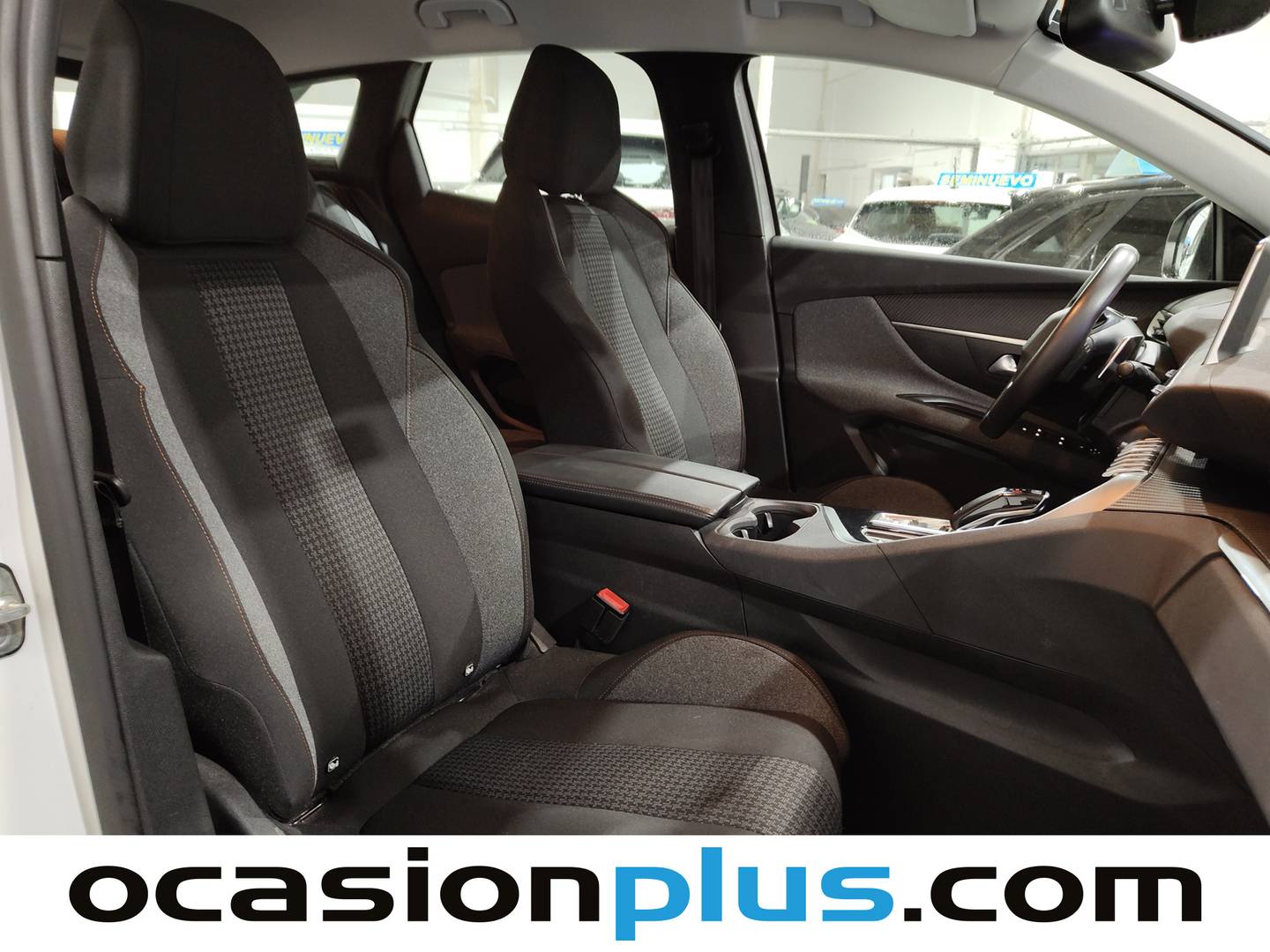 Peugeot 3008 Peugeot 3008 BlueHDi 130 S&S Active Pack EAT8 (130 CV) automático