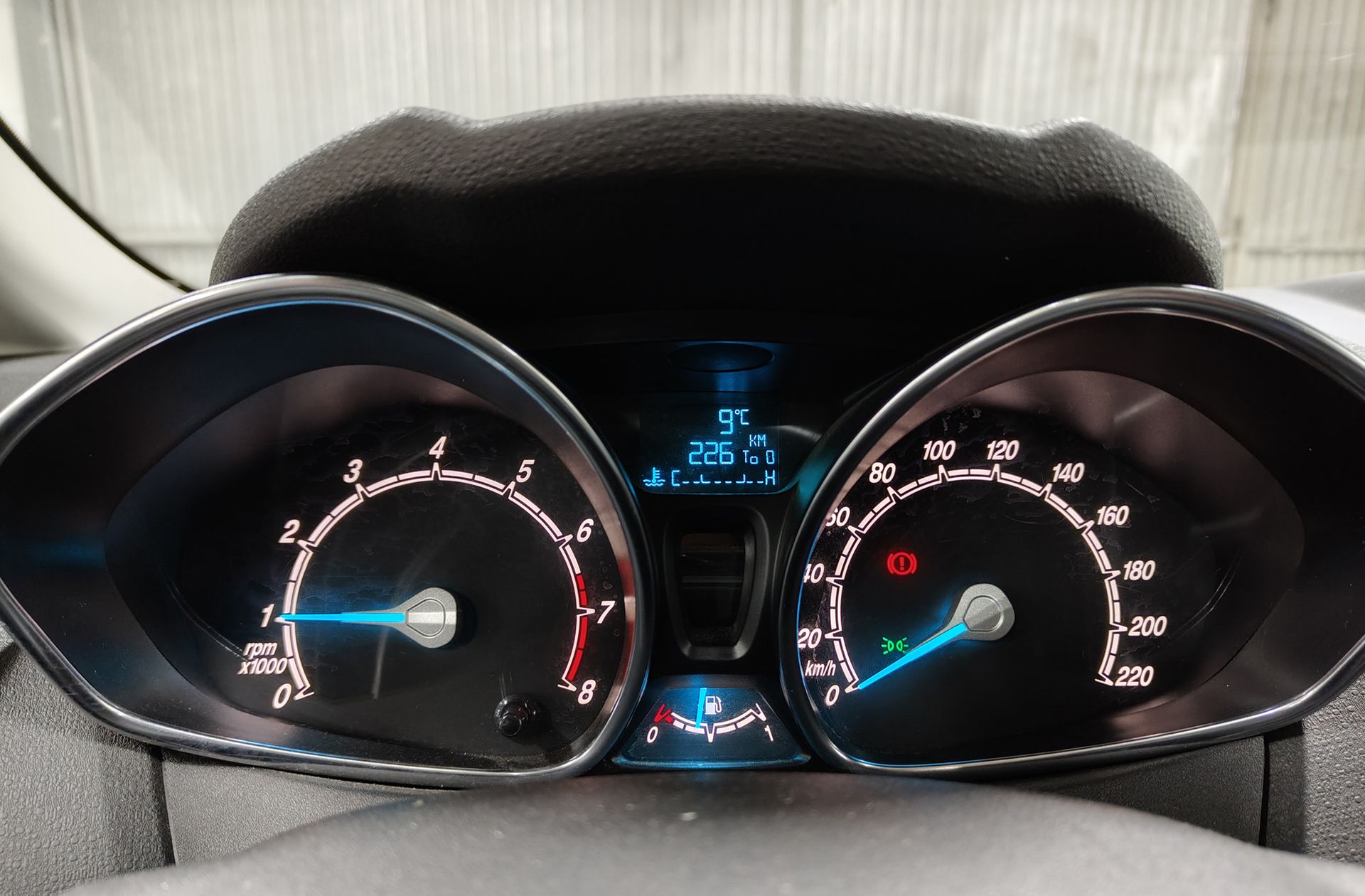 Ford Fiesta 1.0 EcoBoost Trend - foto 18