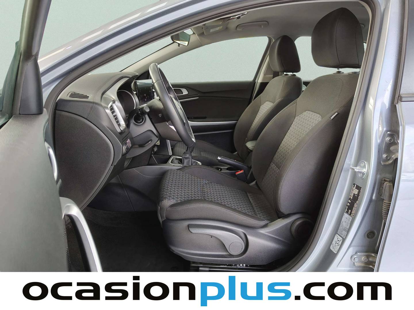 Foto asientos delanteros KIA Ceed KIA Ceed 1.0 T-GDi Concept (100 CV)