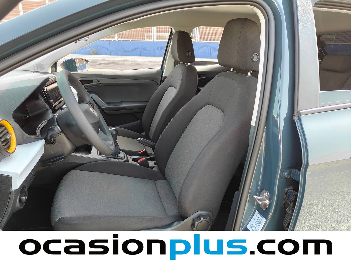 Foto asientos delanteros Seat Ibiza Seat Ibiza 1.0 TSI S&S Reference XL (95 CV)