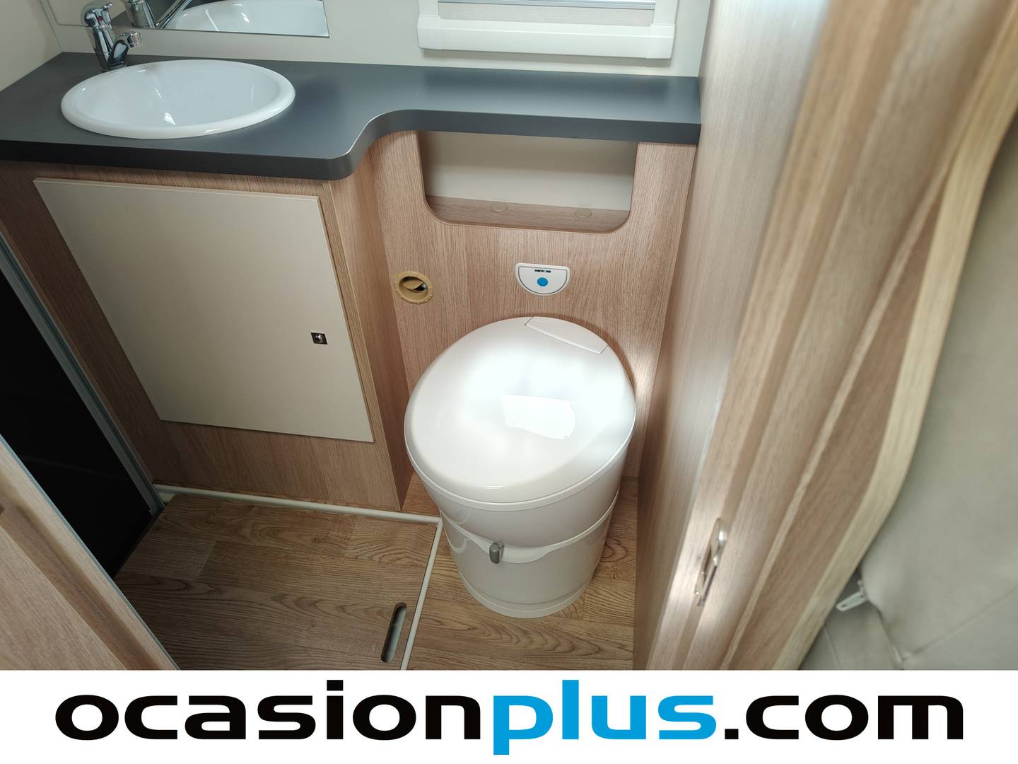 Foto GiottiLine Siena 322 GiottiLine Siena 322 2.2 Diesel (140 CV) 4 Plazas