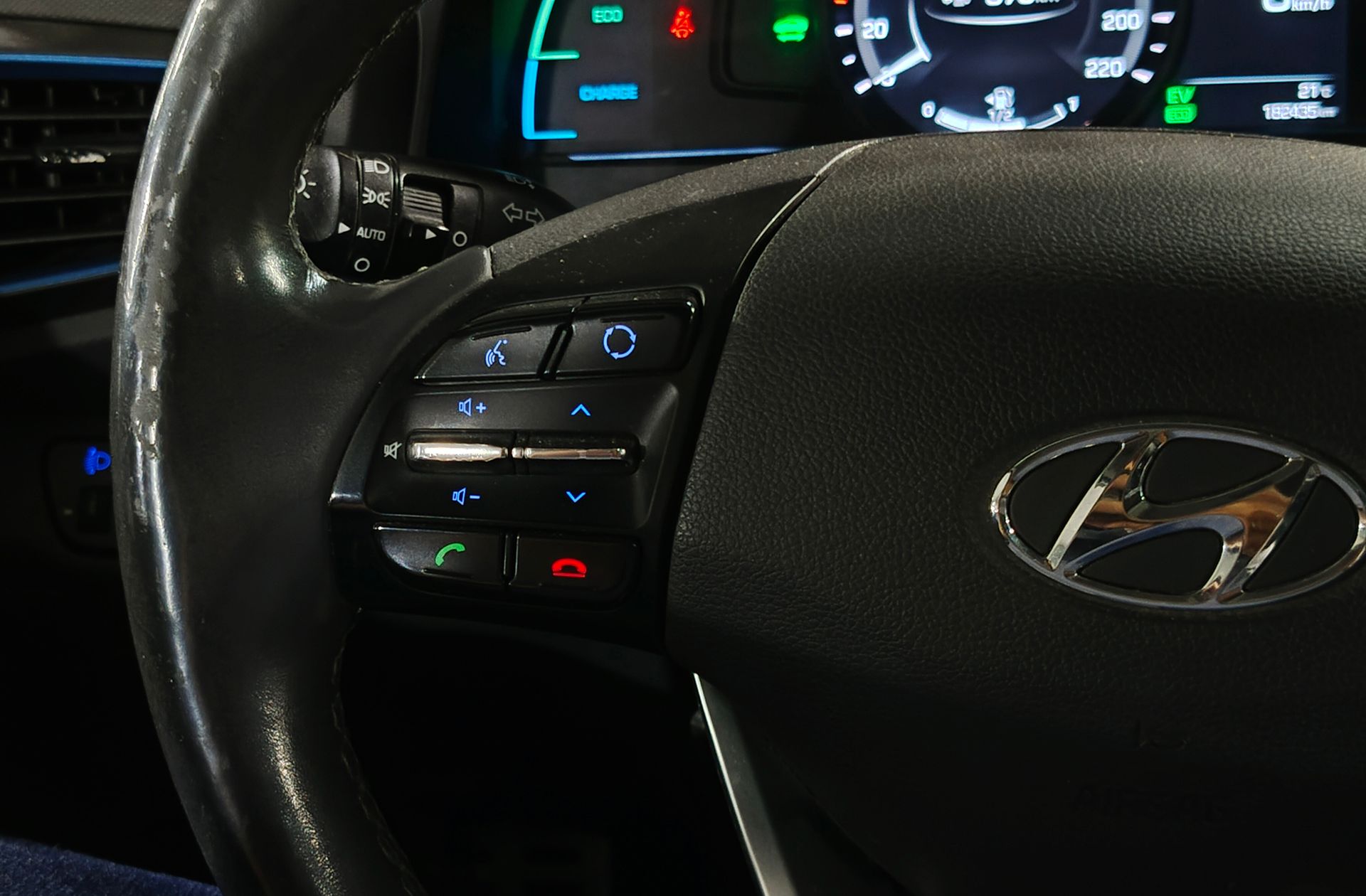 Hyundai Ioniq 1.6 GDI HEV Style DCT - foto 38