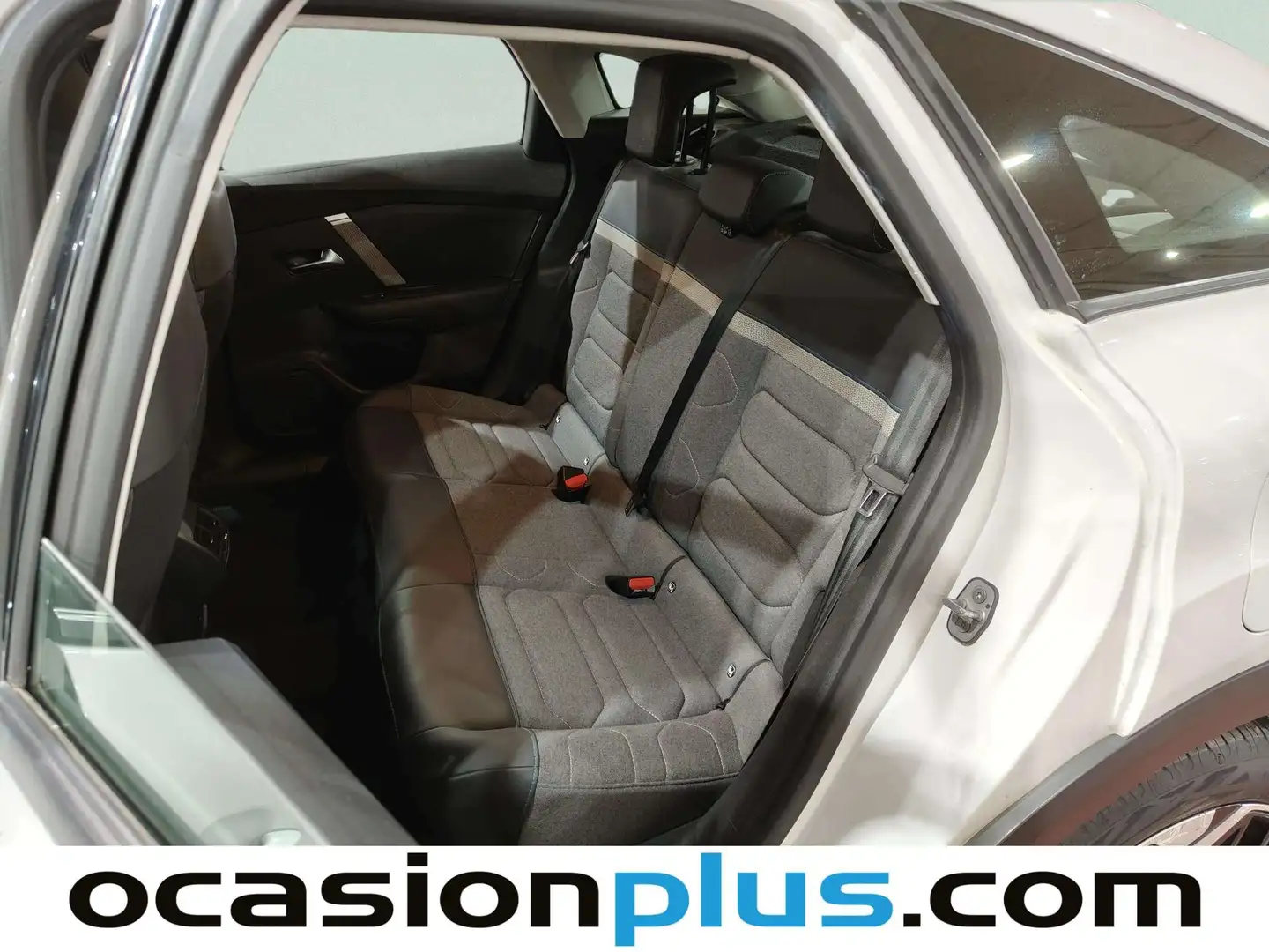 Foto Citroën C4 Citroen C4 PureTech 130 S&S 6v Feel Pack (130 CV)