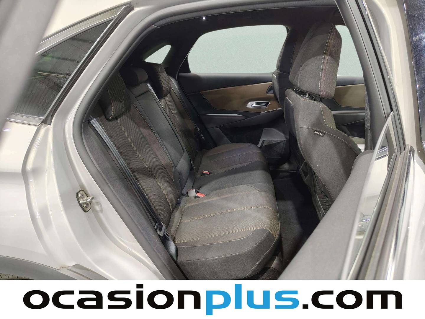 Foto DS DS 7 Crossback DS DS7 Crossback BlueHDi 130 DE Bastille + AT (130 CV)