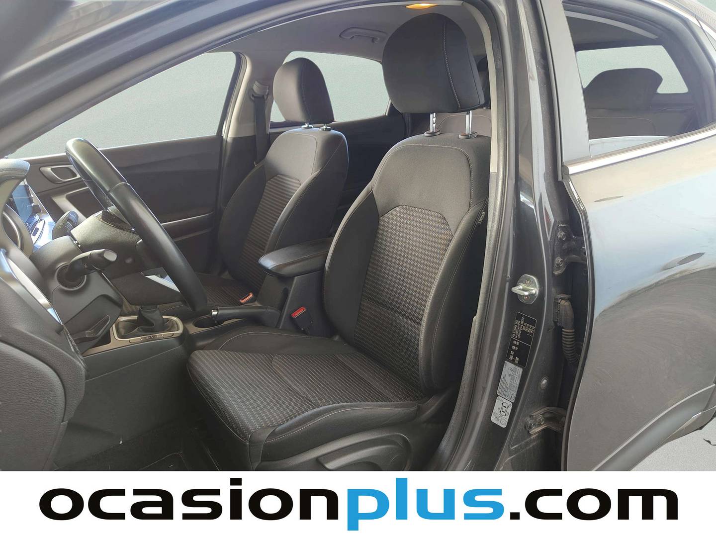 Foto asientos delanteros KIA Ceed KIA Ceed 1.0 T-GDi Drive (120 CV)