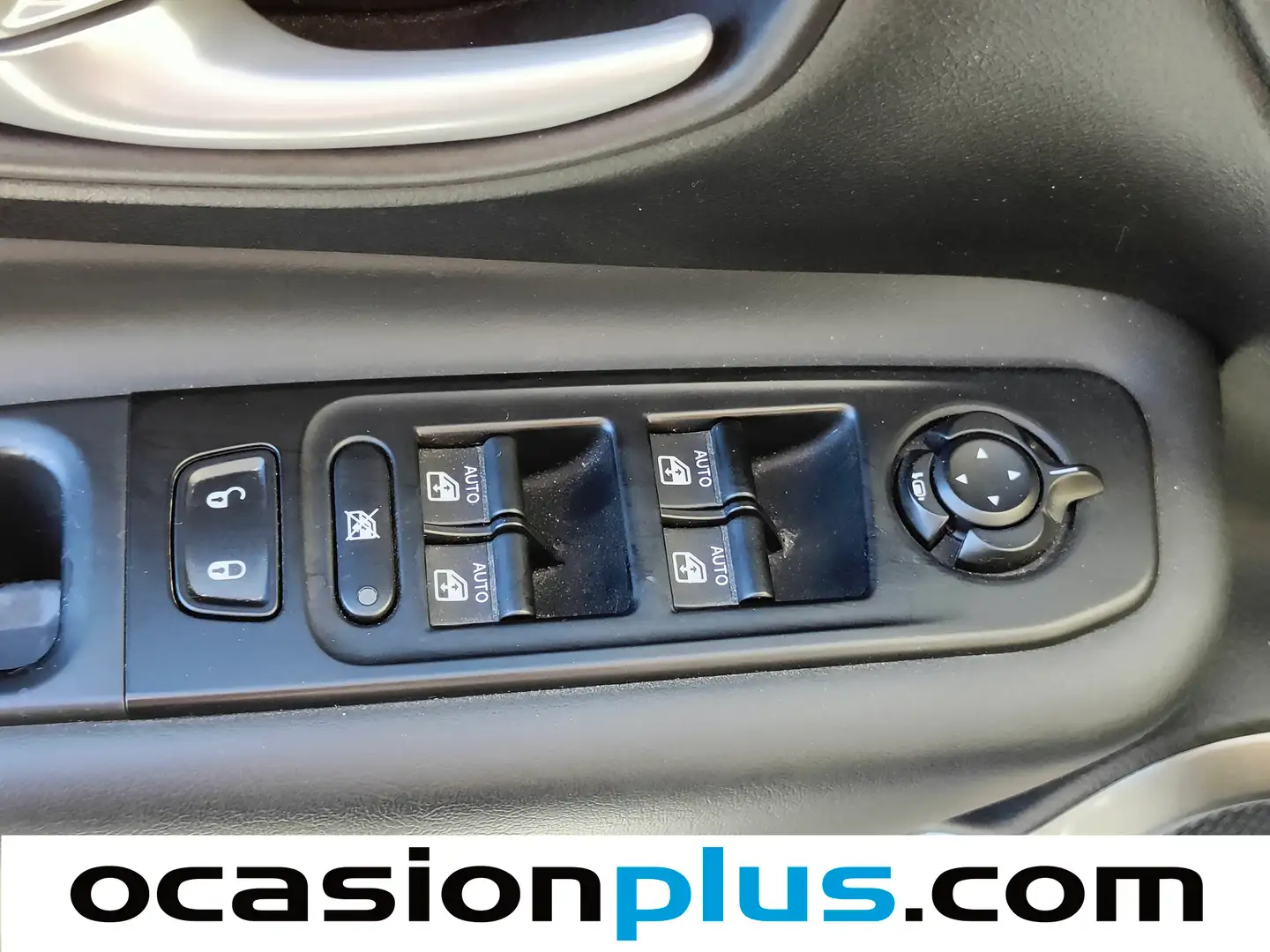 Foto Jeep Renegade Jeep Renegade eHybrid 1.5 Limited ATX  (130 CV)