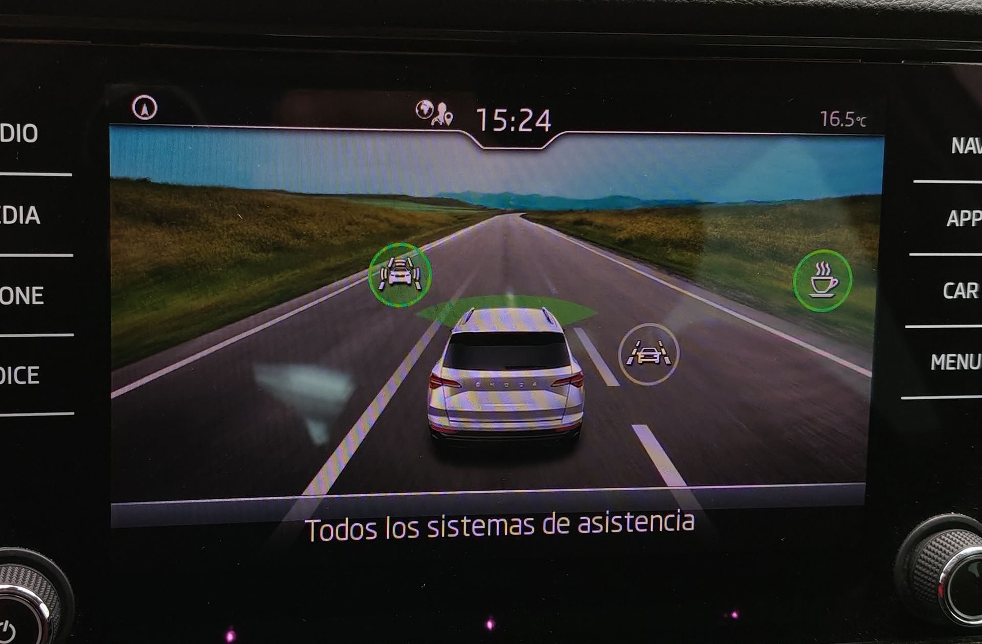 Škoda Karoq 2.0 TDI Selection - foto 11