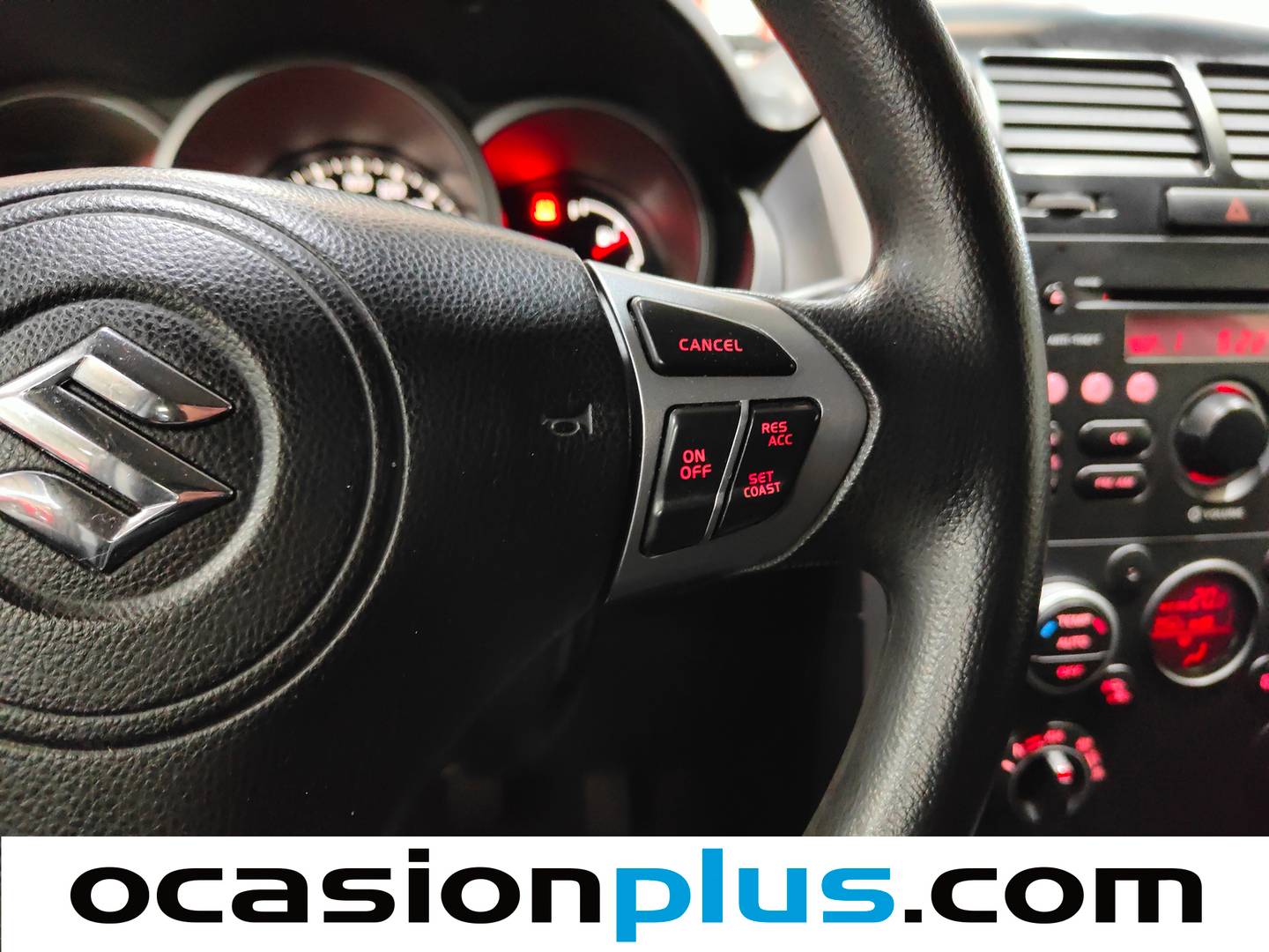 Equipamiento del Suzuki Grand Vitara Suzuki Grand Vitara 1.9 DDIS JLX-E (129 CV)