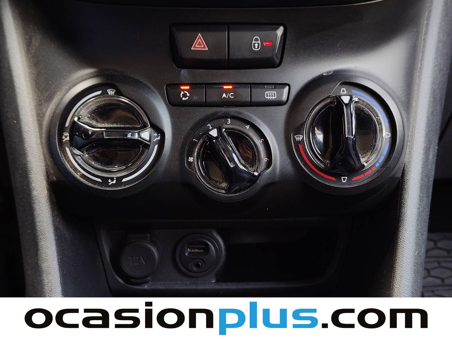 Equipamiento del Peugeot 208 Peugeot 208 1.4 VTi Active  (95 CV)