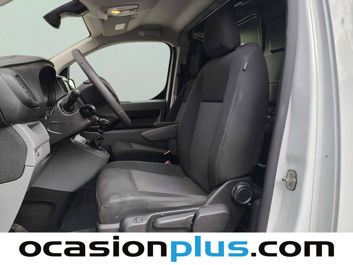 Foto asientos delanteros Peugeot Expert Peugeot Expert BlueHDi 100 Premium Long (102 CV)