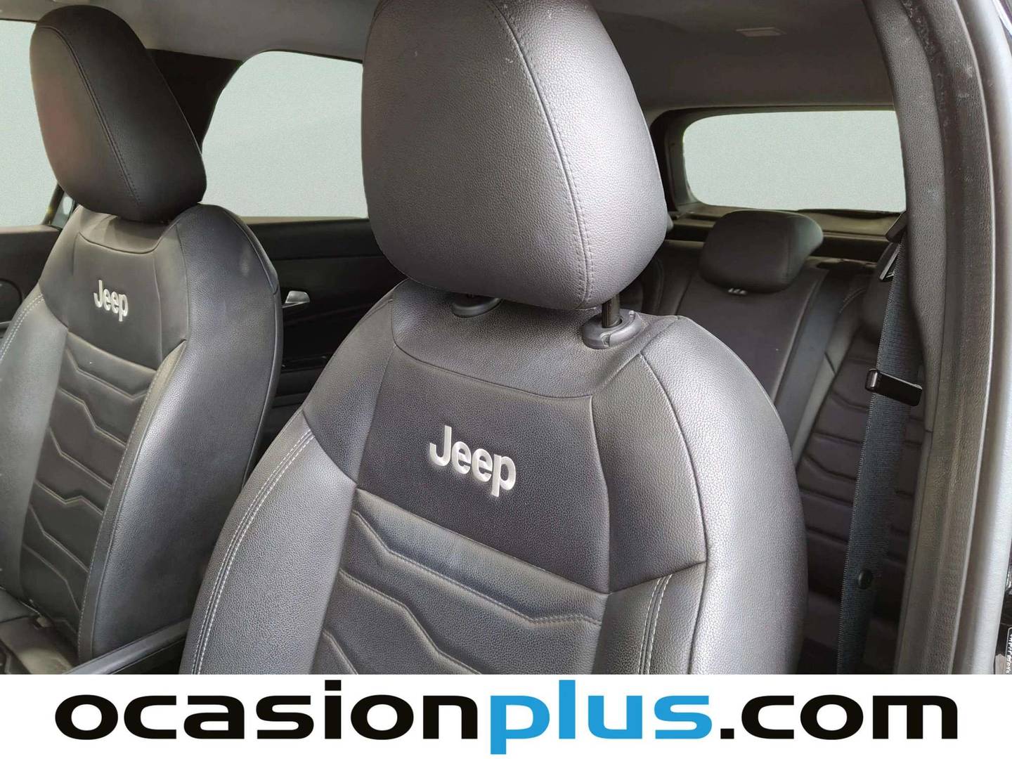 Foto Jeep Avenger Jeep Avenger 1.2 G Summit (100 CV)