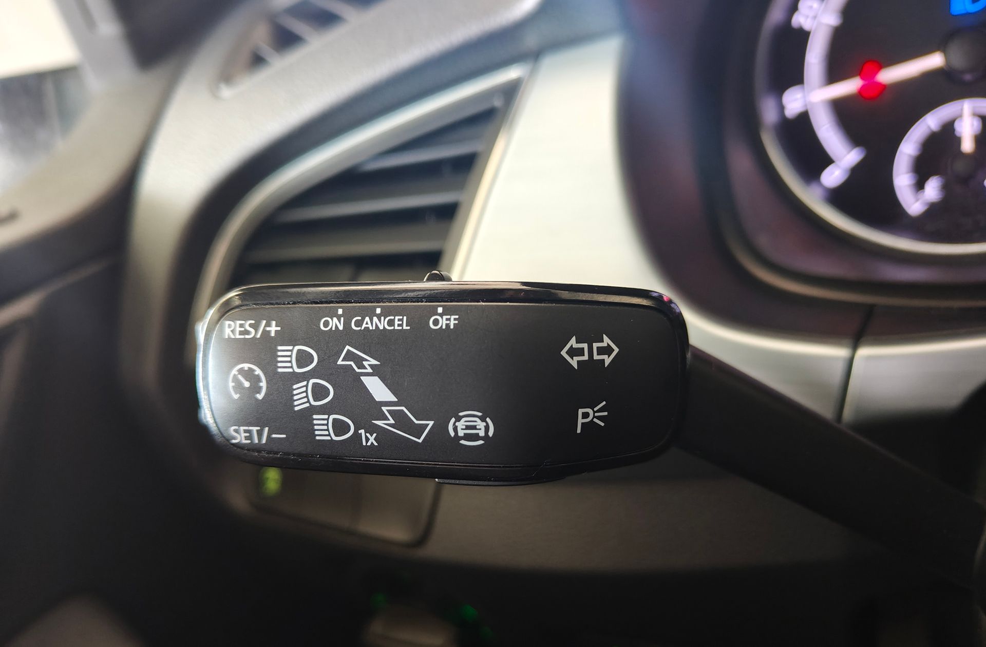 Škoda Fabia 1.0 TSI Ambition - foto 23