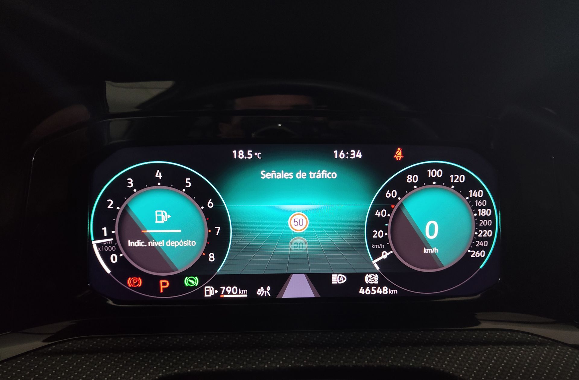 Volkswagen Golf R-Line 1.5 eTSI DSG - foto 31