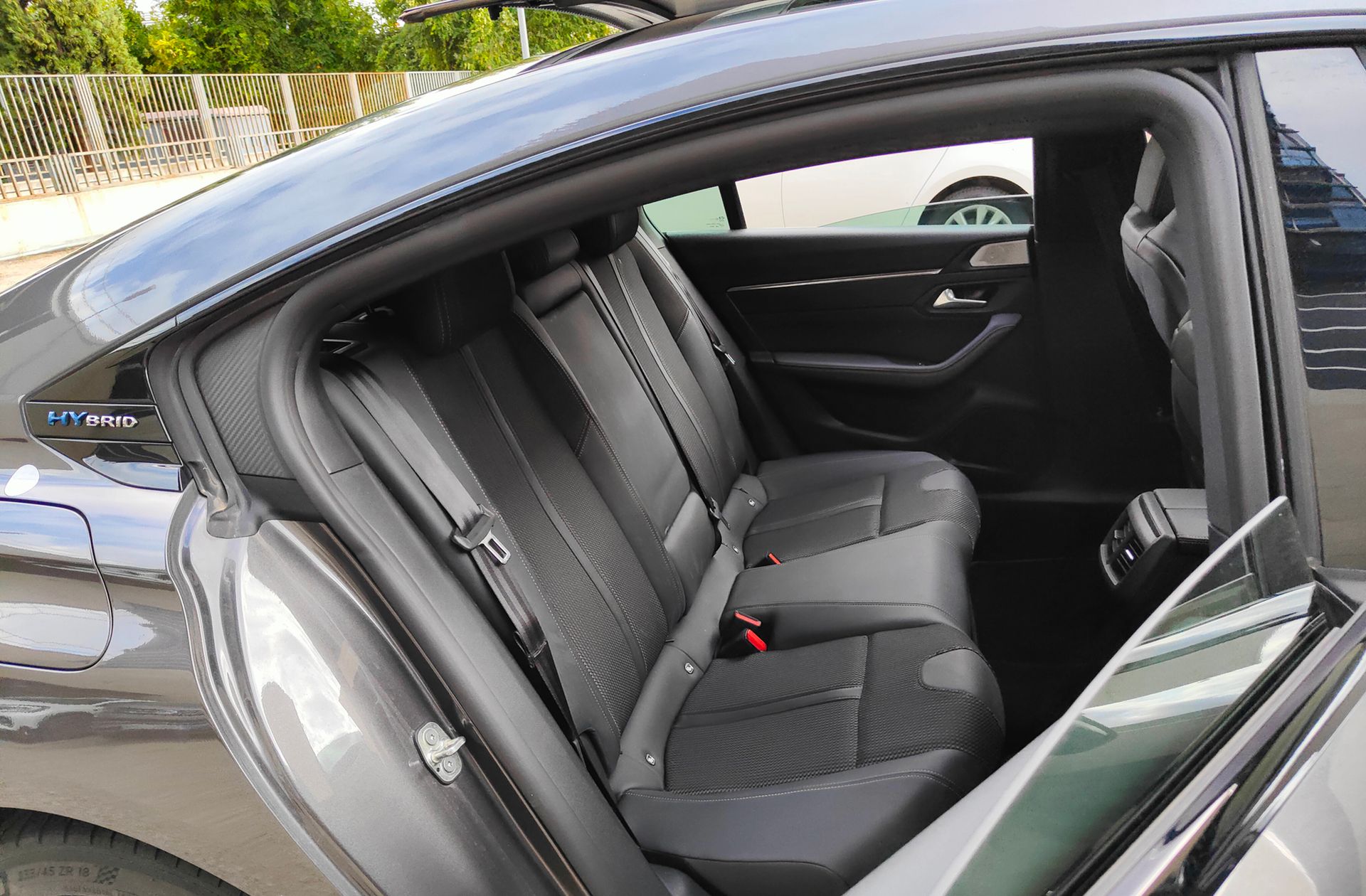 Peugeot 508 225 GT e-EAT8 - foto 21