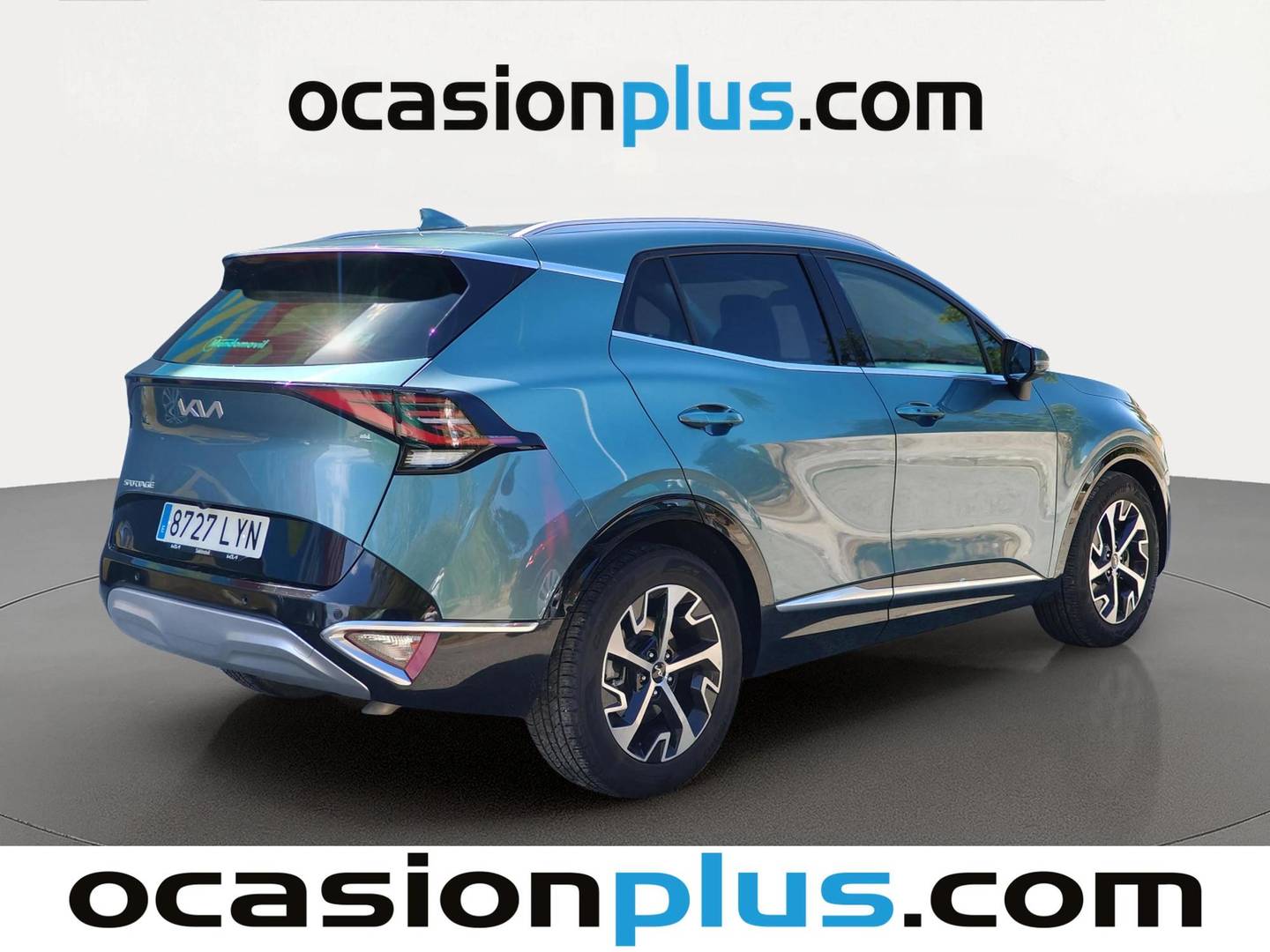 Foto trasera KIA Sportage KIA Sportage 1.6 T-GDi MHEV Tech 4x2 (150 CV) derecha