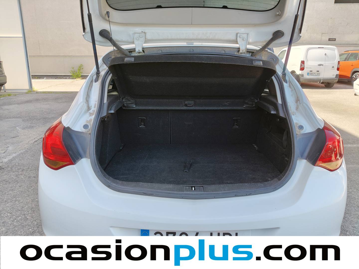 Fotos maletero Opel Astra Opel Astra 1.7 CDTI Enjoy (110 CV)