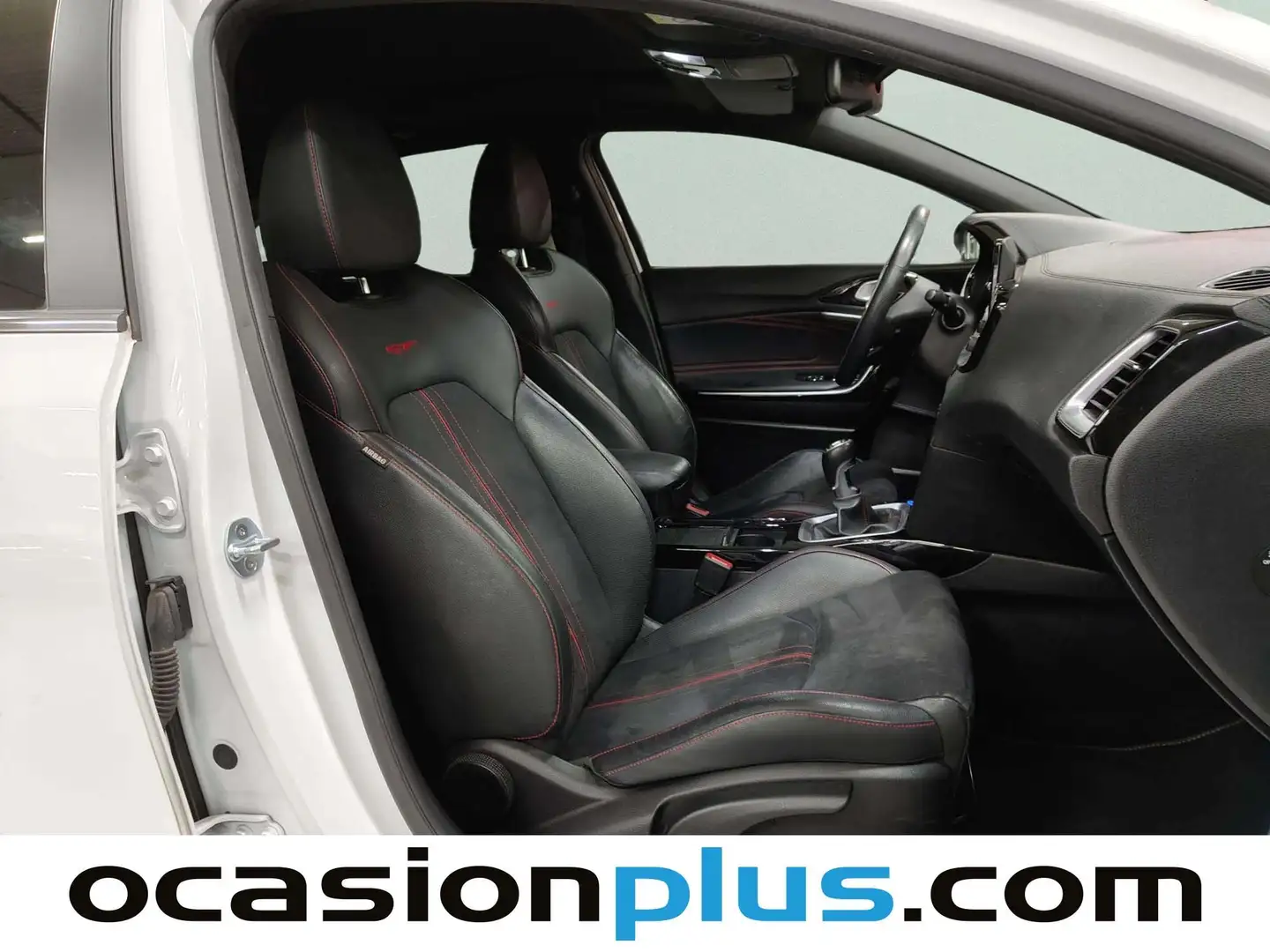 Foto KIA Ceed Kia Ceed 1.6 T-GDi GT (204 CV)