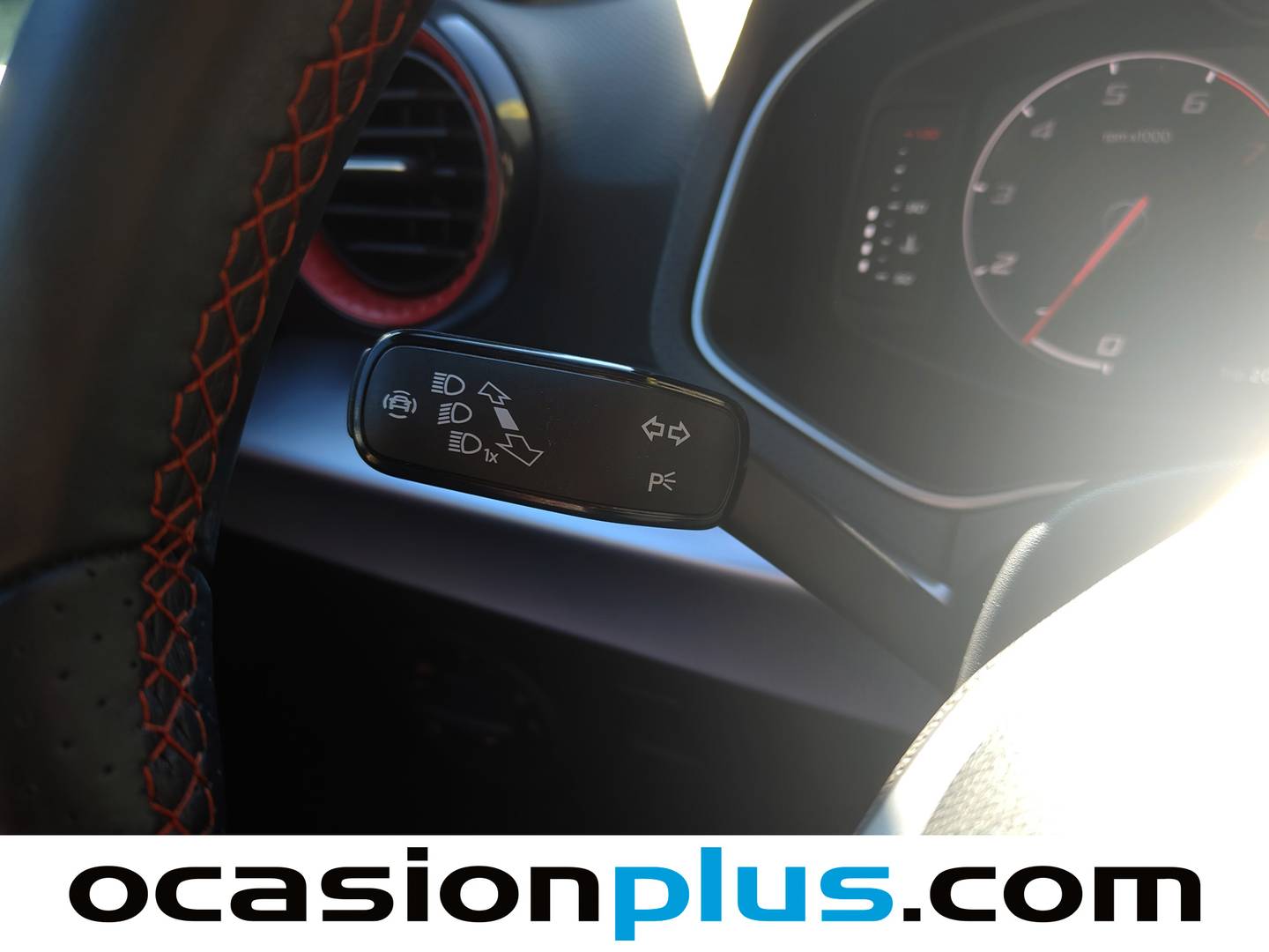 Foto Seat Arona SEAT Arona 1.5 TSI FR XL DSG  (150 CV)