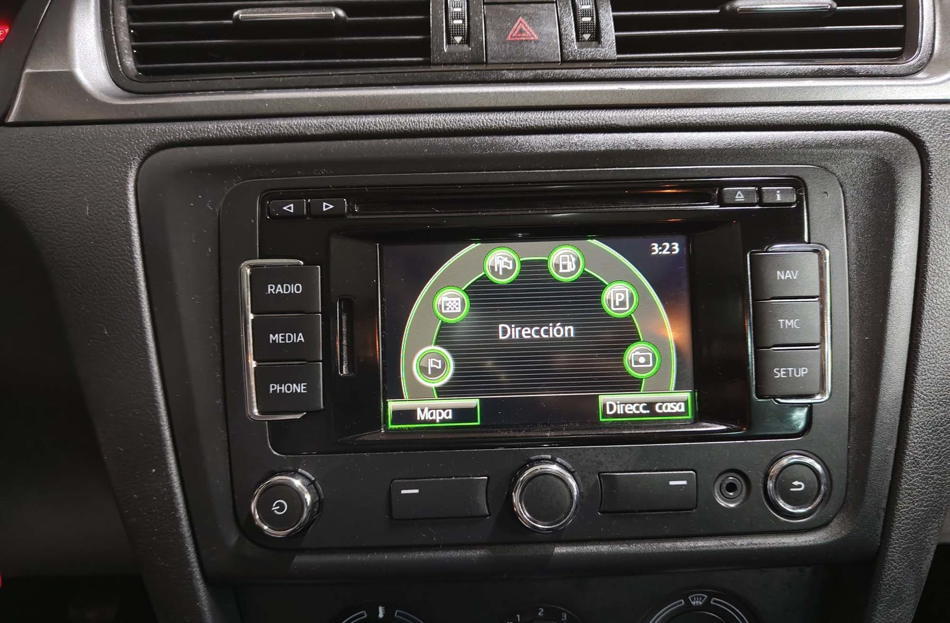 Škoda Spaceback 1.2 TSI Ambition - foto 29