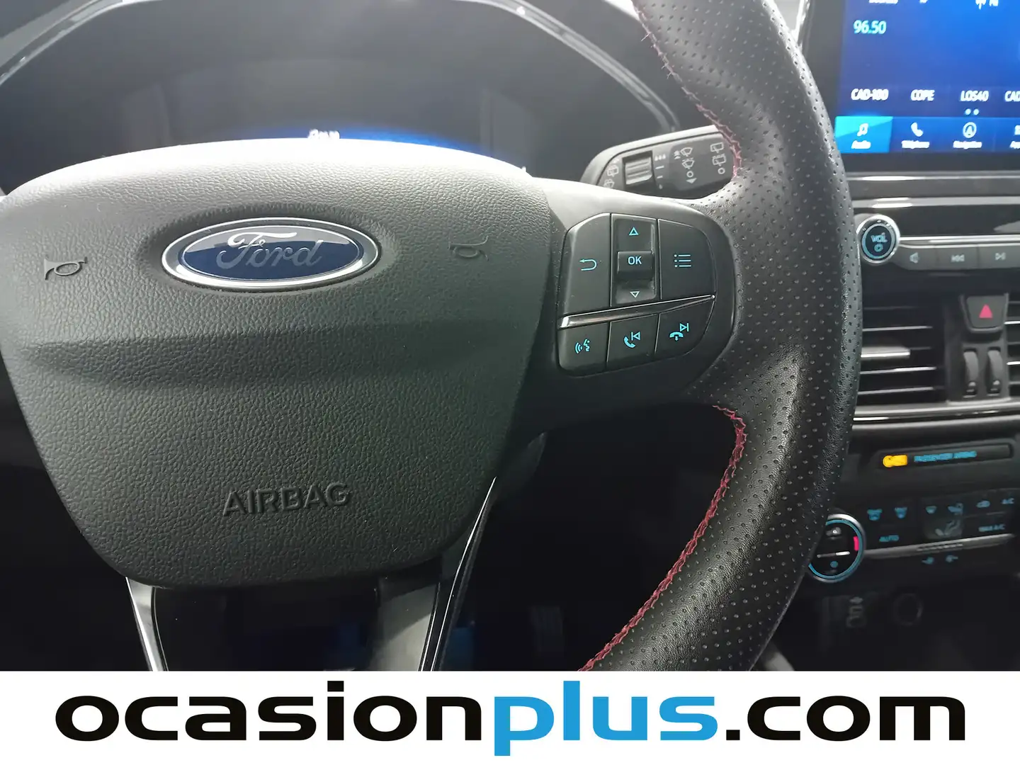 Foto Ford Kuga Ford Kuga 1.5 EcoBlue ST-Line (120 CV)