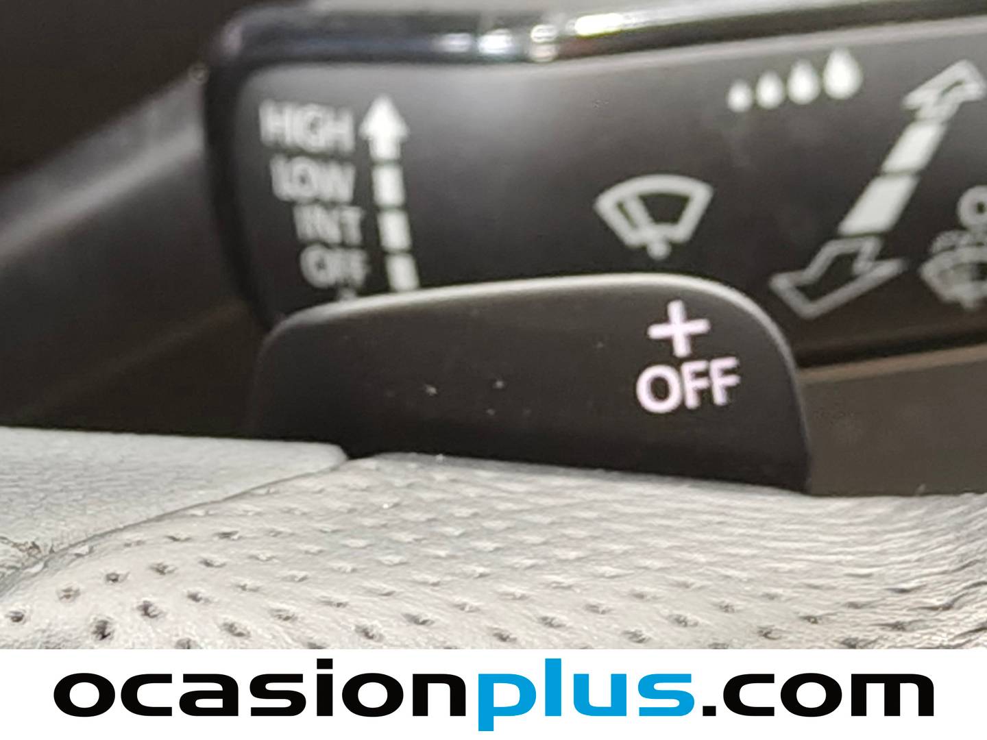 Skoda Octavia Skoda Octavia 1.2 TSI 105cv Ambition DSG automático