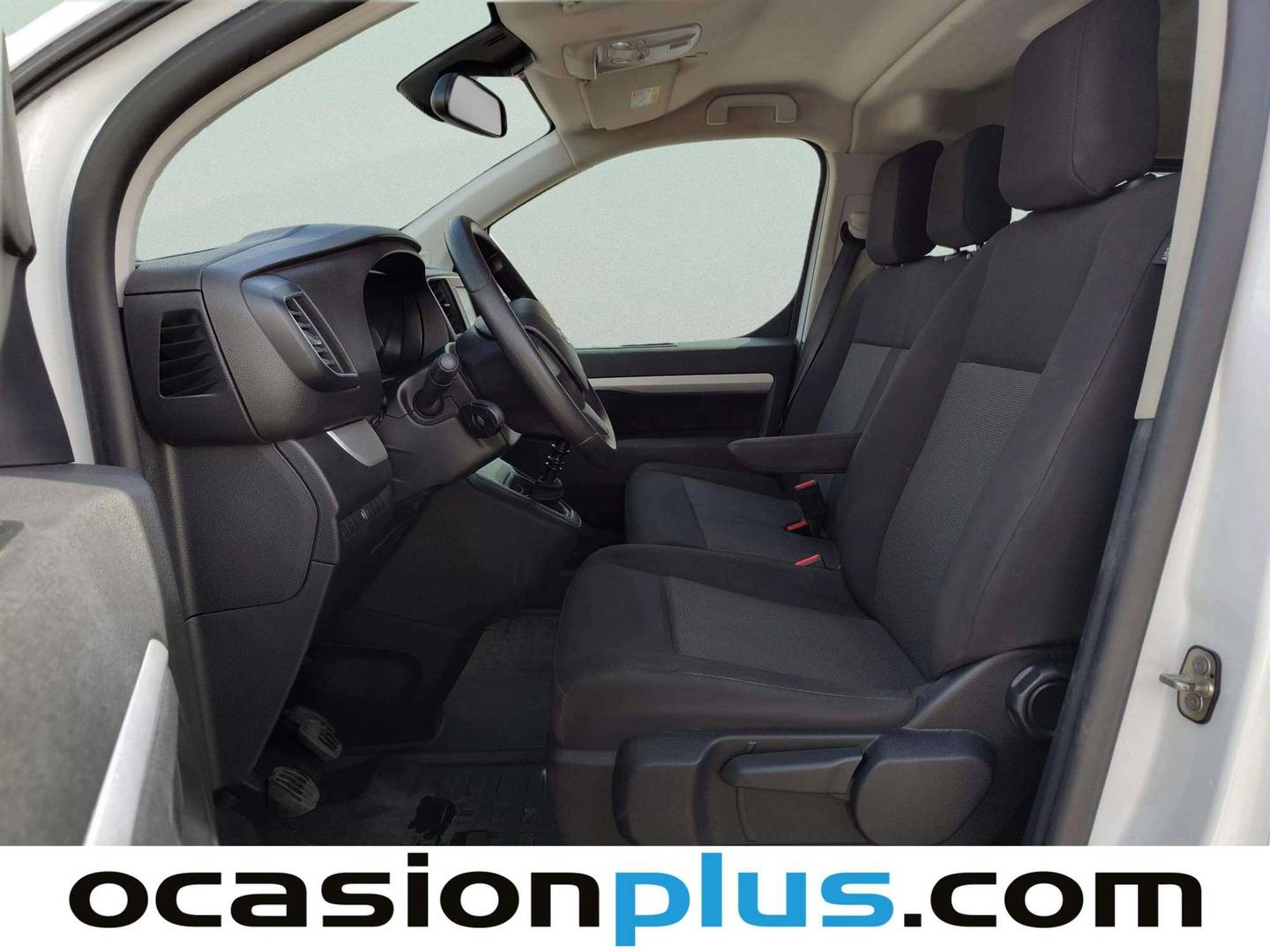 Foto asientos traseros Toyota Proace Verso Toyota Proace Verso 2.0D VX Shuttle (145 CV) 9 Plazas