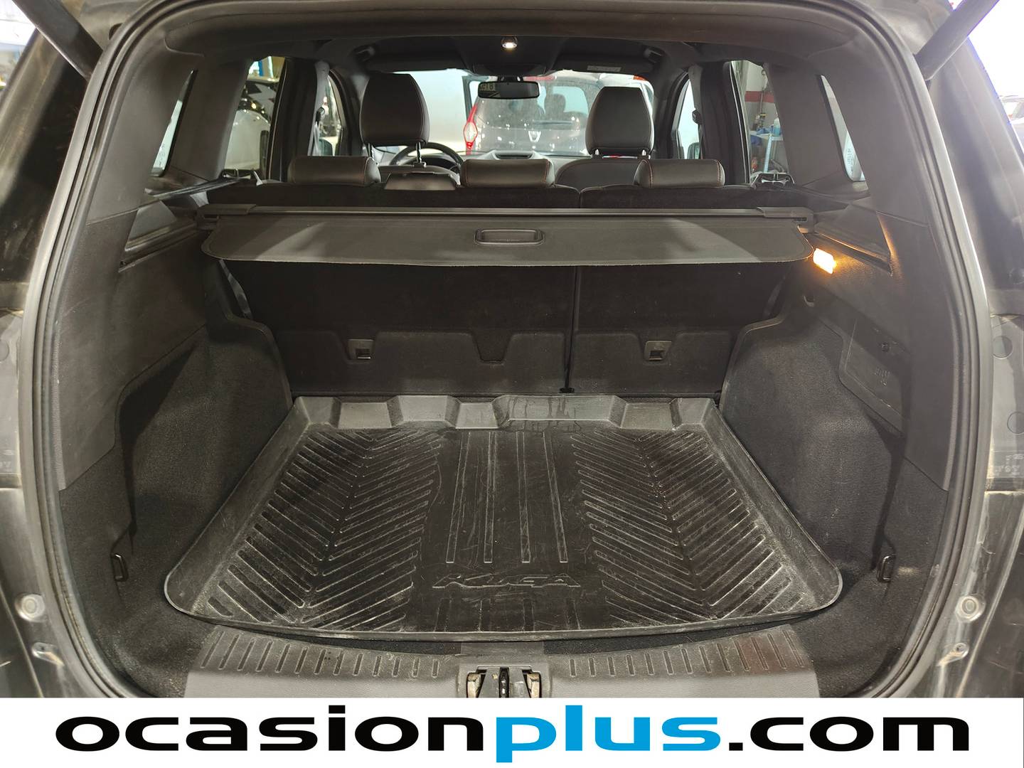 Fotos maletero Ford Kuga Ford Kuga 1.5 EcoBoost 4x2 ST-Line Lim.Ed.
