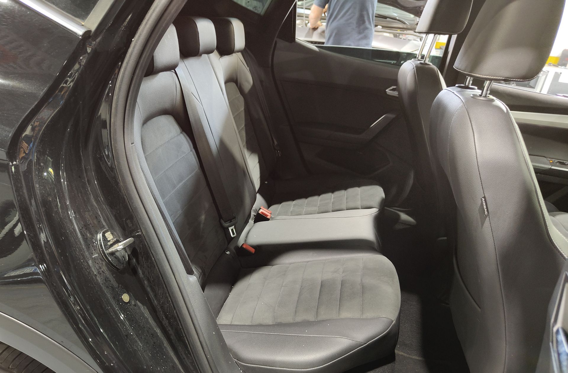 SEAT Arona 1.6 TDI Xcellence DSG - foto 20