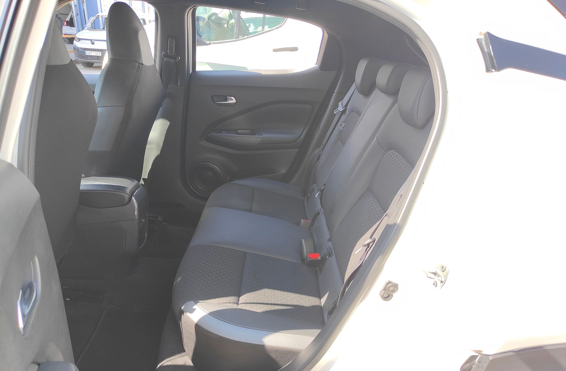 Nissan Juke 1.6 Hybrid N-Connecta - foto 11