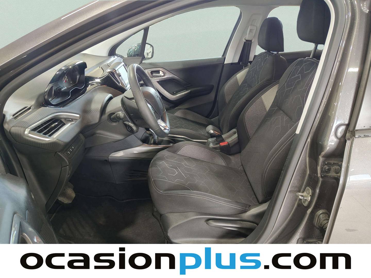 Foto asientos delanteros Peugeot 2008 Peugeot 2008 PureTech 110 S&S Style EAT6 (110 CV)