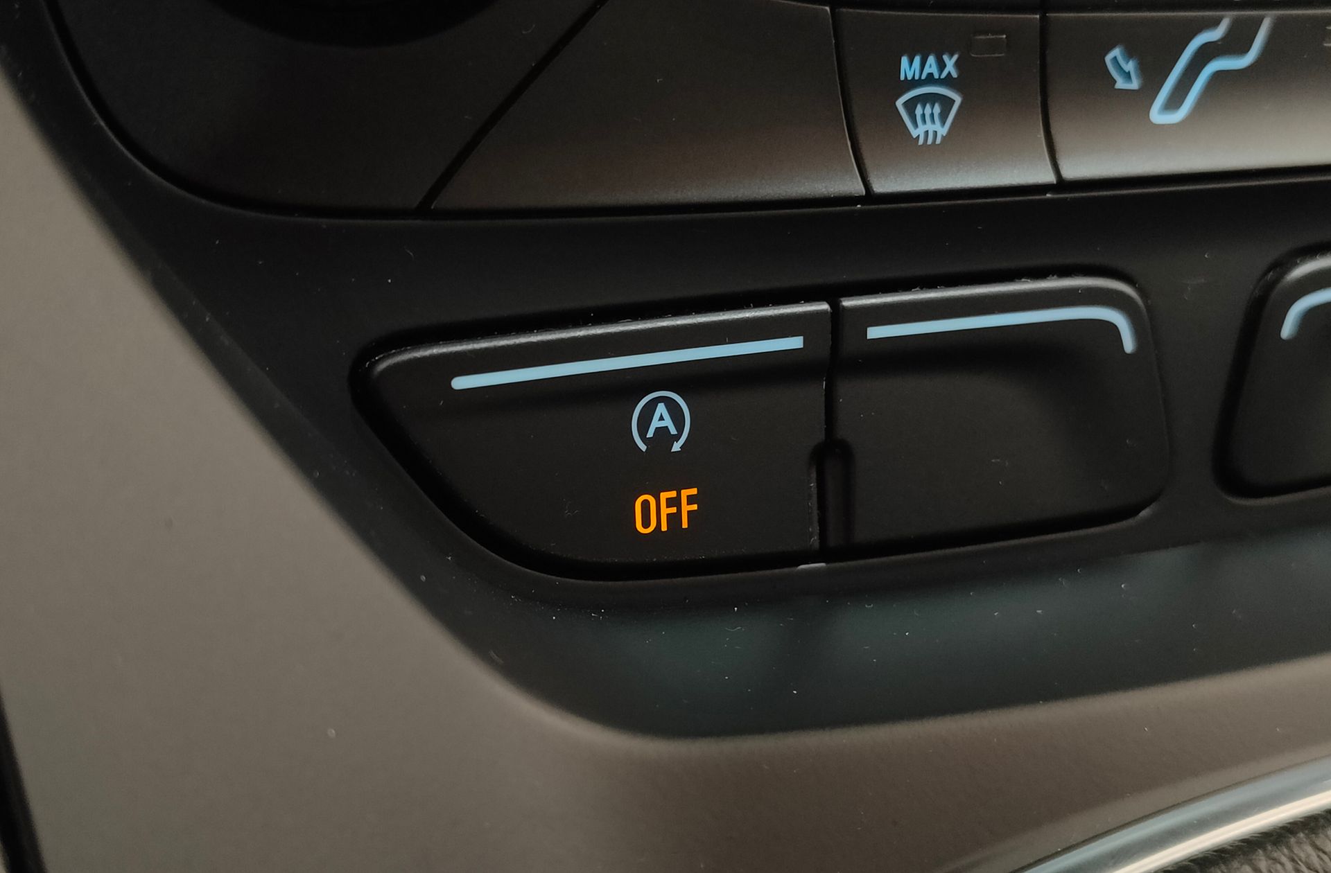 Ford Grand C-Max 1.0 EcoBoost Trend+ - foto 26