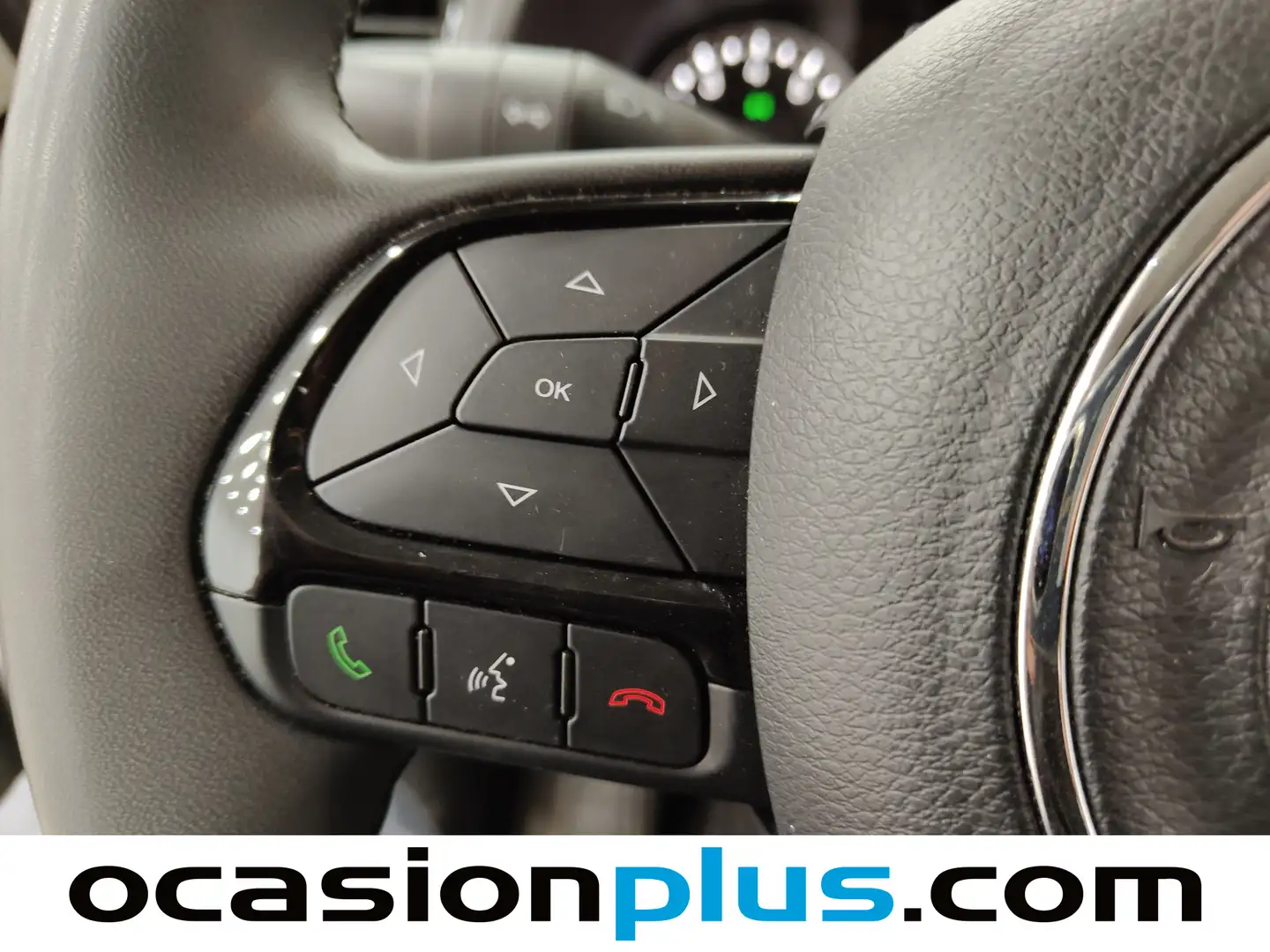 Foto Jeep Renegade Jeep Renegade eHybrid Night Eagle ATX (130 CV)