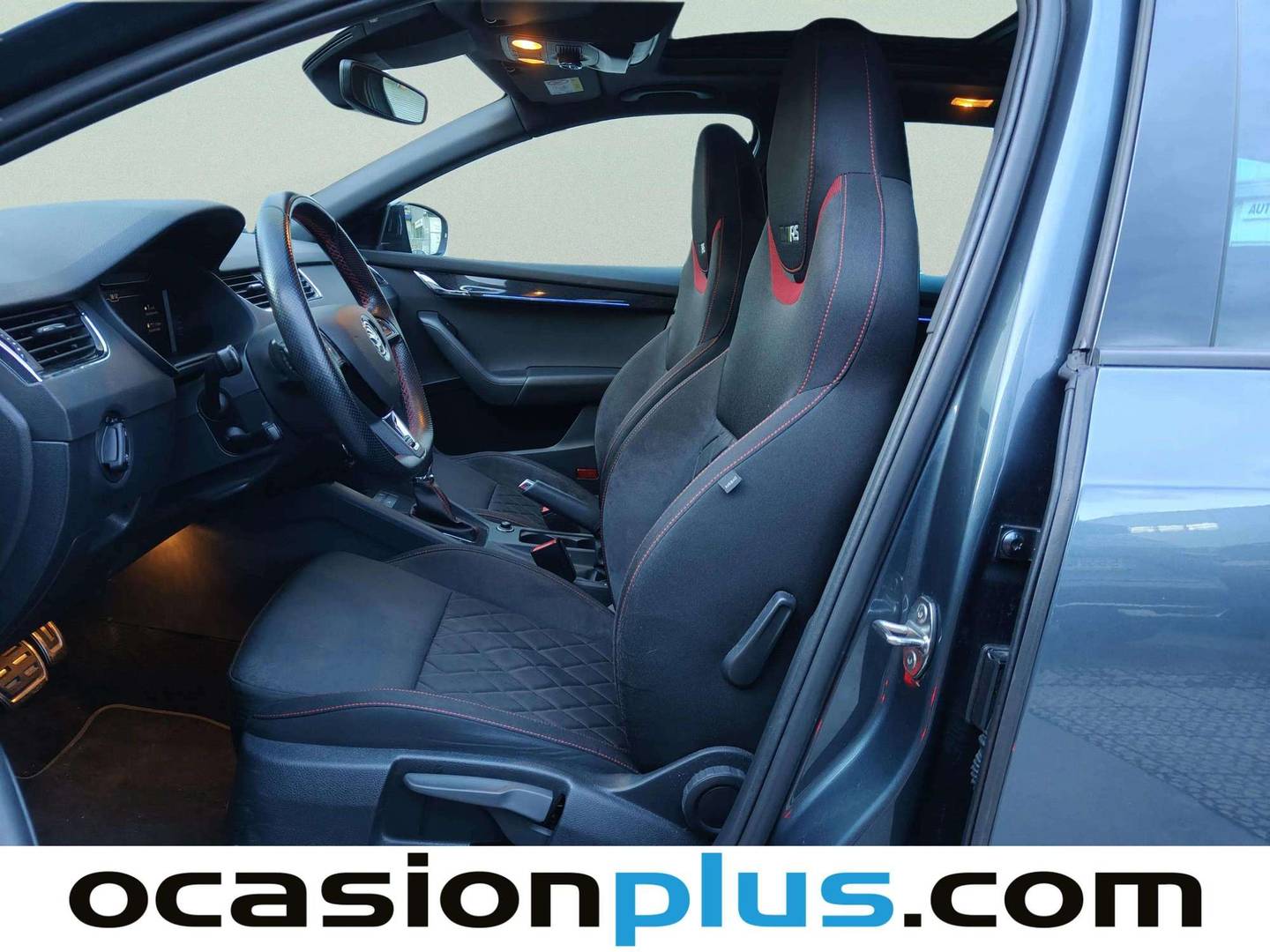 Foto Skoda Octavia Skoda Octavia Combi 2.0 TDI RS 4X4 (184 CV) DSG